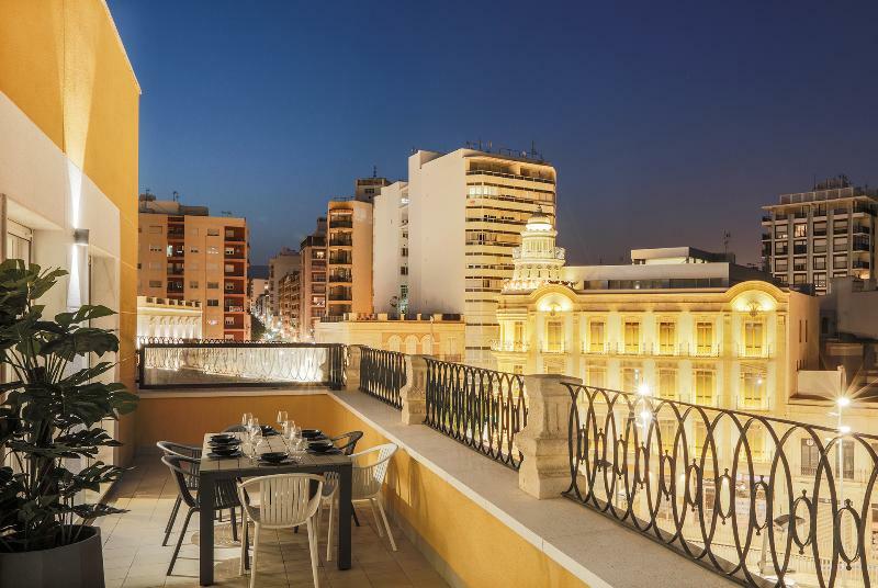 Ho Puerta De Purchena By Olivencia Apartment Almeria Exterior photo